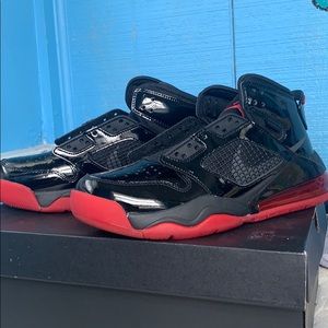 These are Jordan mars 270 (gs)